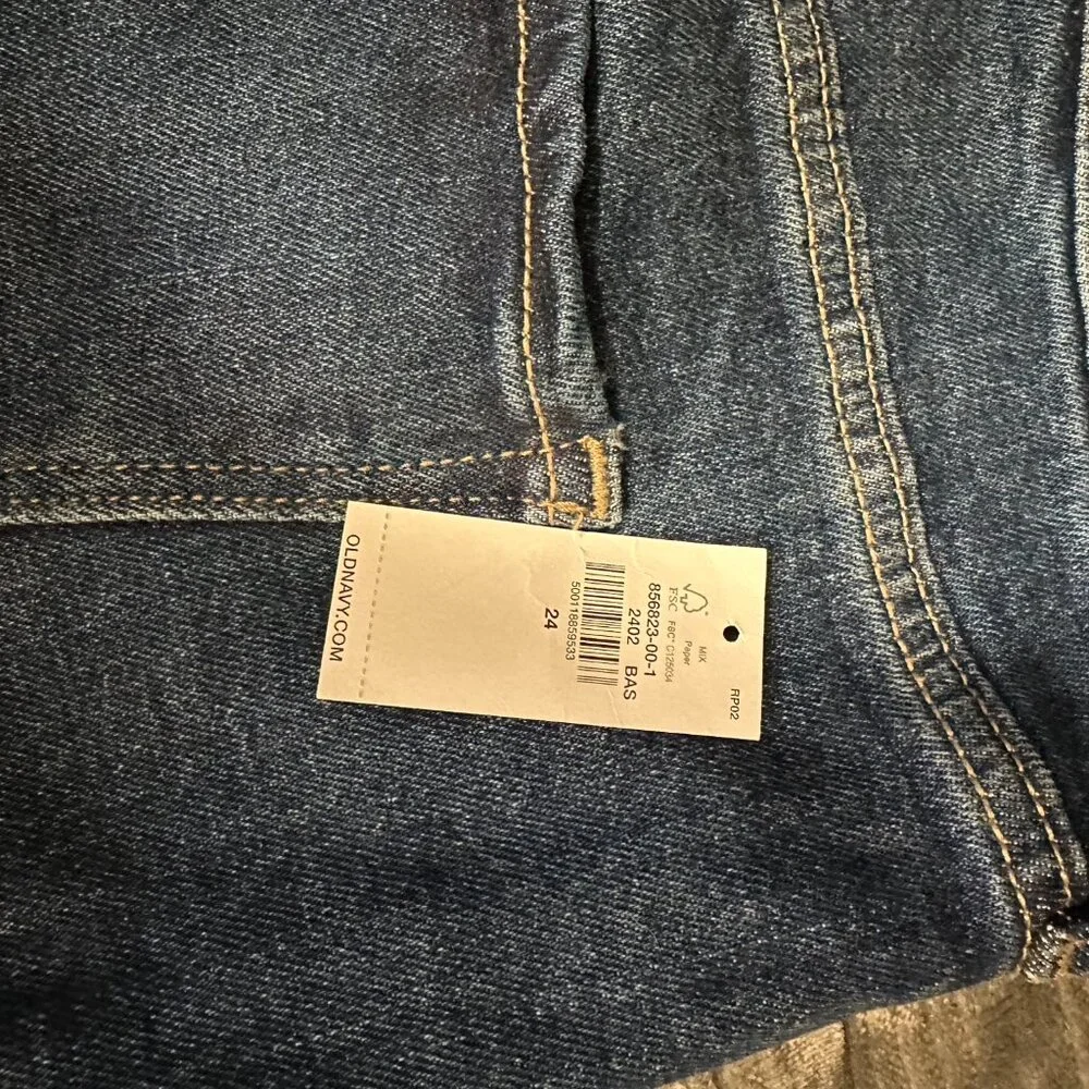 NWT Old Navy Boot Cut Jeans Size 24R - Picture 3 of 3